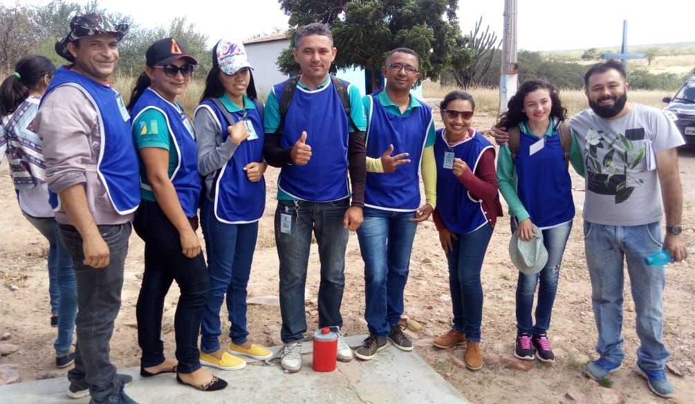 3 Equipe azul formada em Simões com o Prof. Cledinaldo Borges Leal